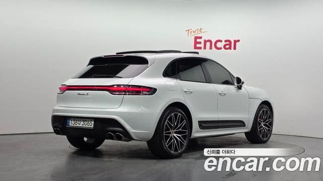 Porsche Macan 2023 — Şəkil 2/20
