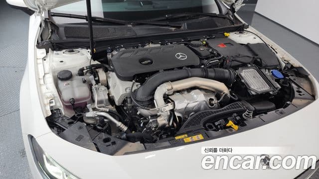 Mercedes-Benz A-Class 2025 — Şəkil 6/20