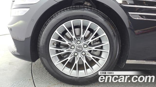 Genesis Electrified G80 2022 — фото 5 из 20