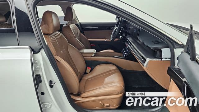 Hyundai Grandeur Hybrid 2023 — Şəkil 28/30
