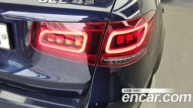 Mercedes-Benz GLC-Class 2020 — Photo 35/35