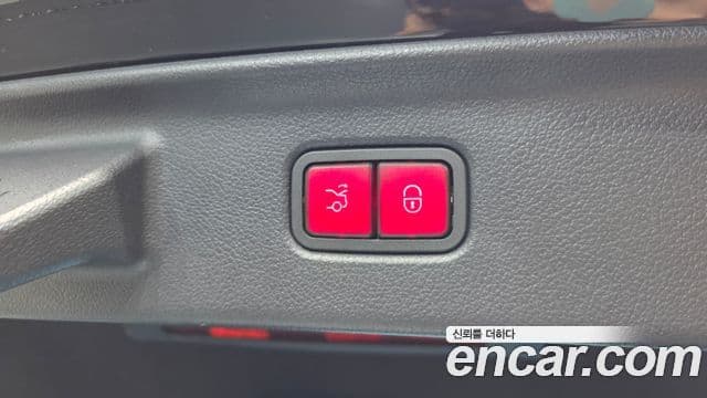 Mercedes-Benz S-Class 2021 — Photo 2/39