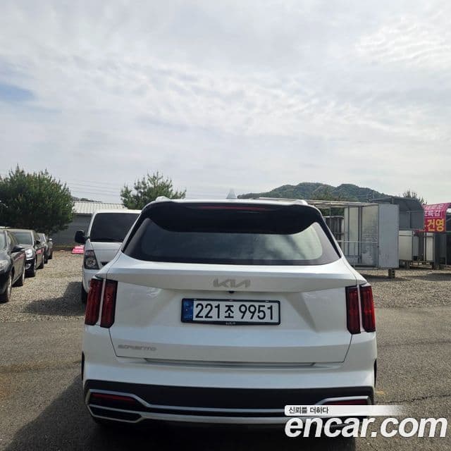 Kia Sorento 2022 — Şəkil 3/14
