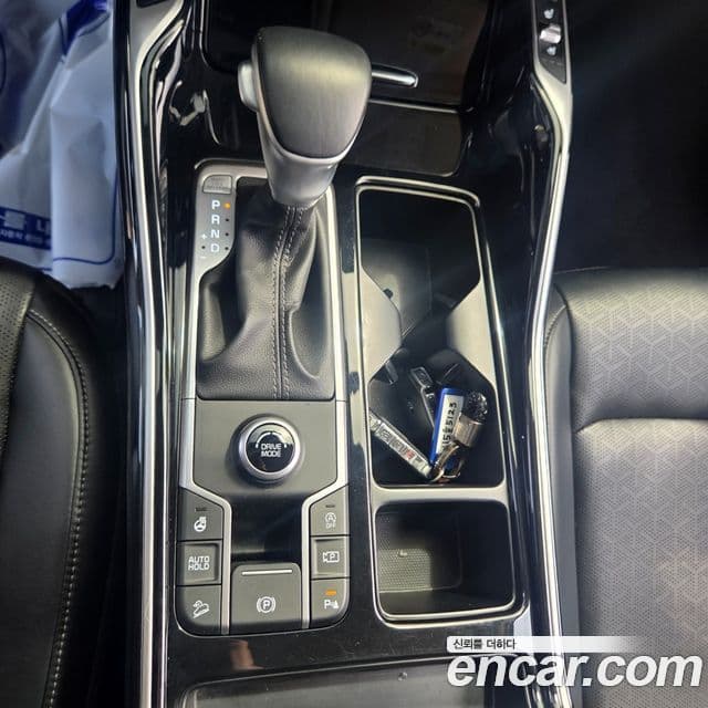 Kia Sorento 2022 — Şəkil 8/14