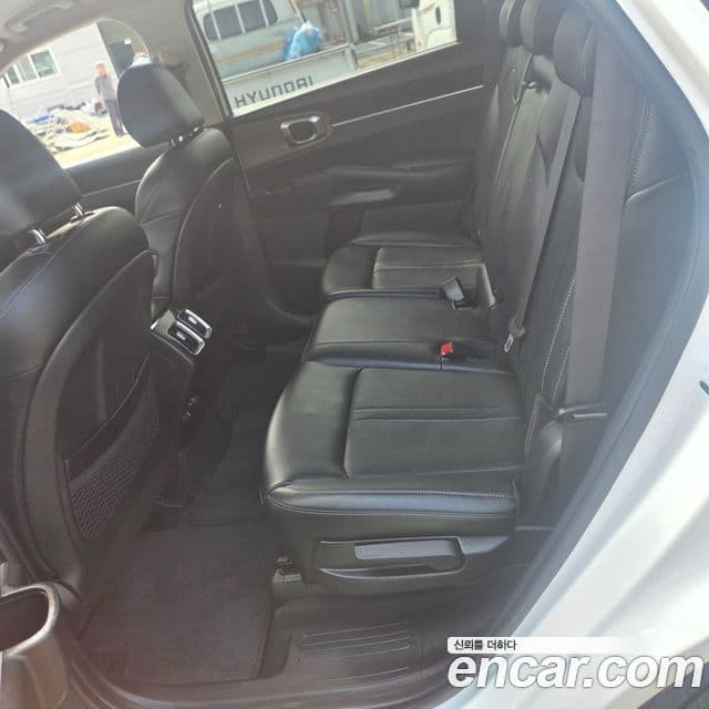 Kia Sorento 2022 — Şəkil 14/14