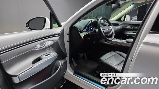 Genesis GV70 2022 — ფოტო 10/20