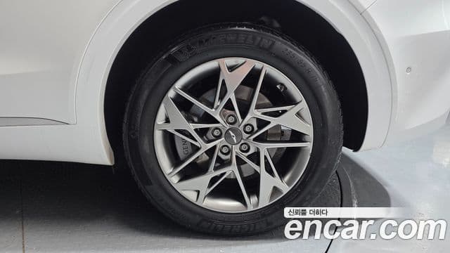 Genesis GV70 2022 — Photo 11/33