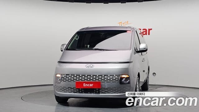 Hyundai Staria 2023 — Şəkil 3/20