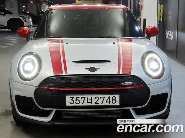 Mini Cooper S Clubman 2022 — ფოტო 1/20