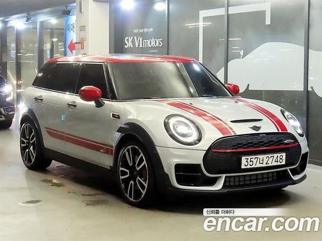 Mini Cooper S Clubman 2022 — ფოტო 18/20