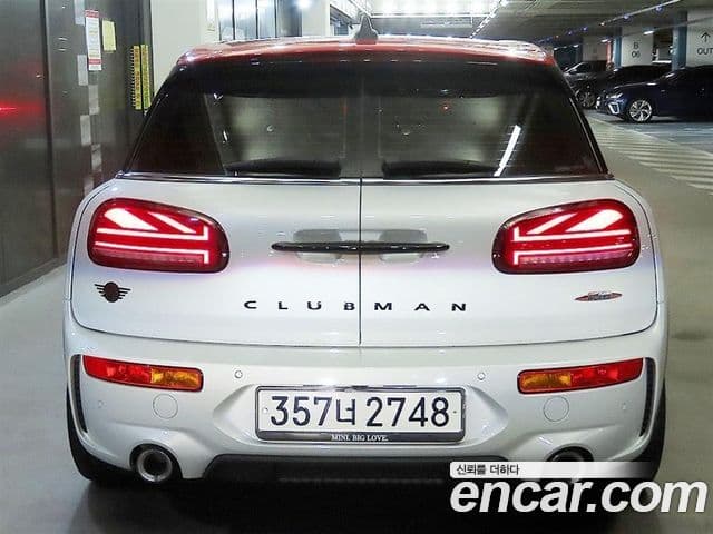 Mini Cooper S Clubman 2022 — ფოტო 6/20