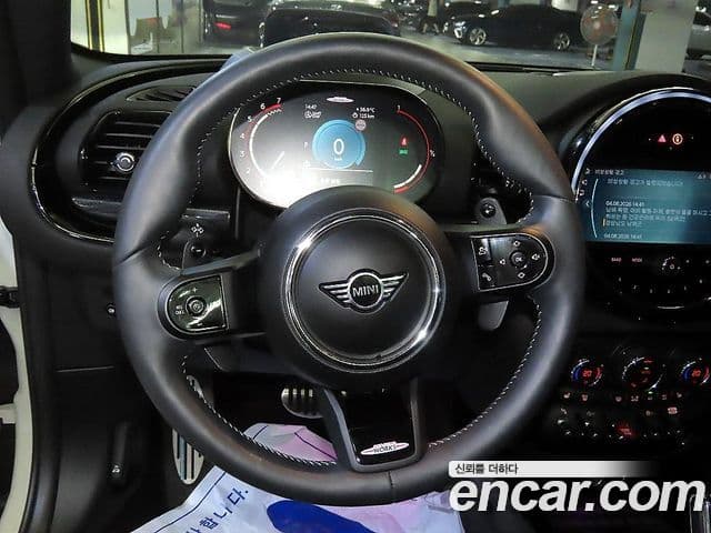 Mini Cooper S Clubman 2022 — ფოტო 11/20