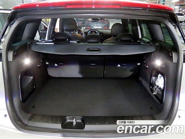 Mini Cooper S Clubman 2022 — ფოტო 5/20