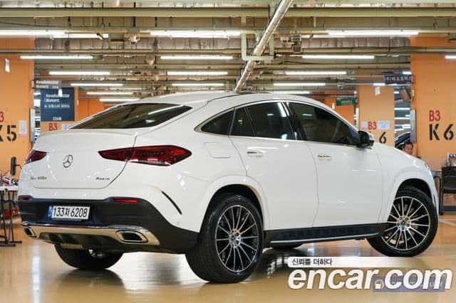 Mercedes-Benz GLE-Class 2022 — ფოტო 1/20