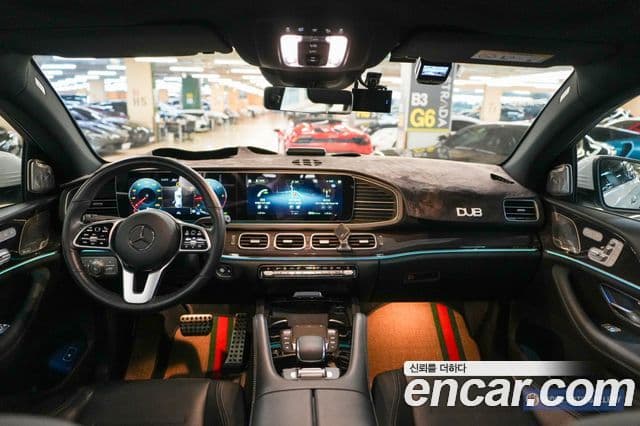 Mercedes-Benz GLE-Class 2022 — ფოტო 9/20