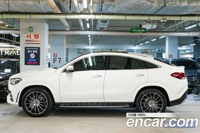 Mercedes-Benz GLE-Class 2022 — Şəkil 19/20