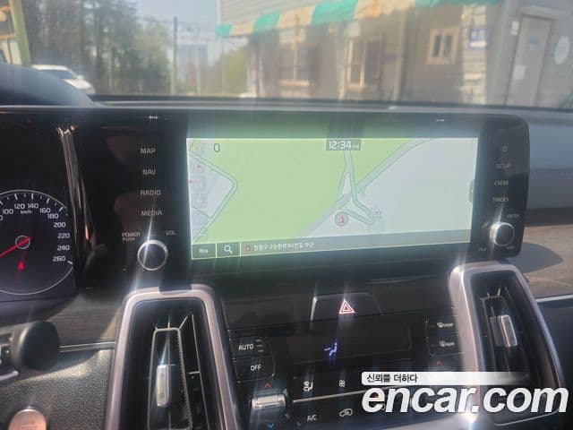 Kia Sorento 2022 — Şəkil 14/20