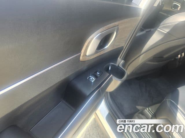 Kia Sorento 2022 — Şəkil 19/20