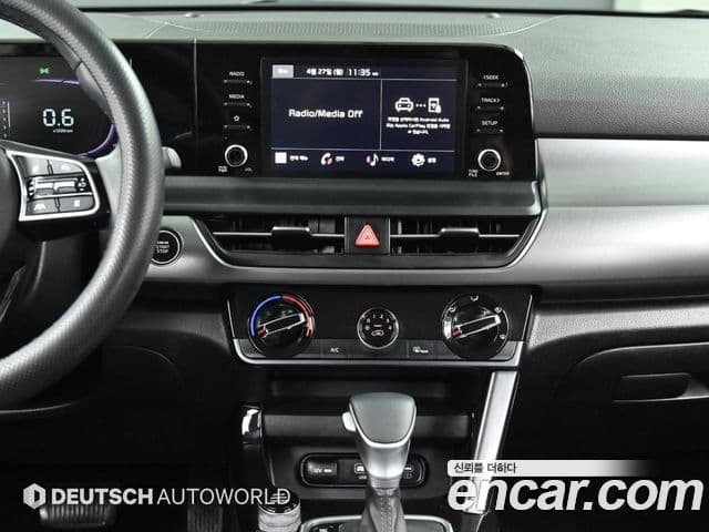 Kia Seltos 2023 — ფოტო 14/20