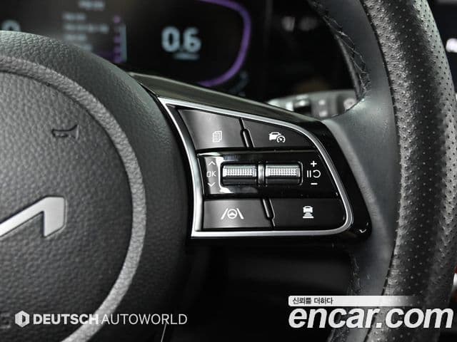 Kia Seltos 2023 — ფოტო 16/20