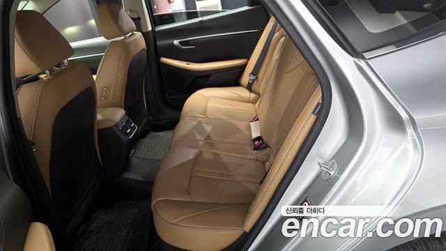 Hyundai Sonata 2019 — Фото 12/20