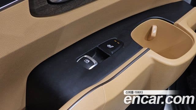 Kia Sorento 2020 — ფოტო 18/20