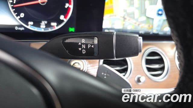 Mercedes-Benz E-Class 2018 — ფოტო 9/20