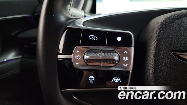 Genesis G90 2022 — ფოტო 16/20