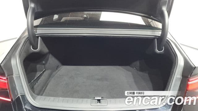 Genesis G90 2022 — фото 18 из 20