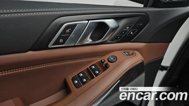 BMW X5 2024 — ფოტო 18/20
