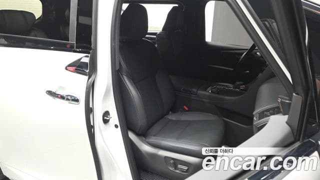 Toyota Alphard 2025 — Фото 12/20