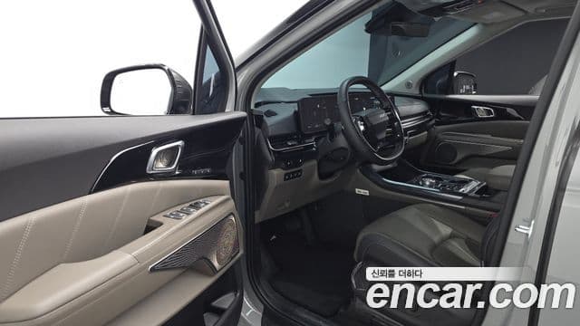 Kia Carnival 2025 — Фото 11/20
