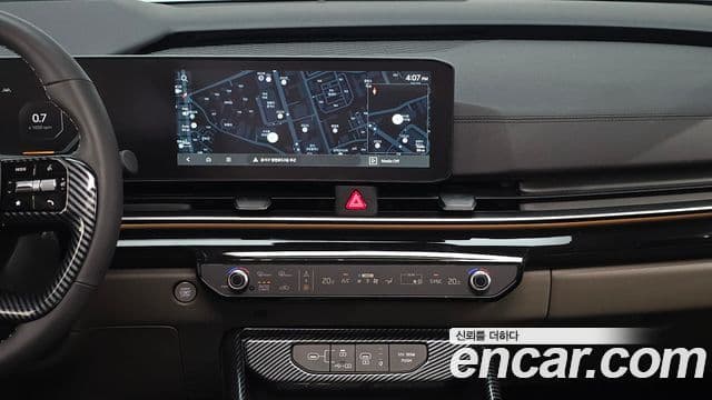Kia Carnival 2025 — Şəkil 8/20
