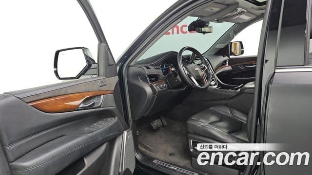 Cadillac Escalade 2020 — Şəkil 10/20