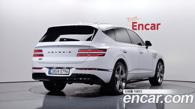 Genesis GV80 2020 — Şəkil 2/20