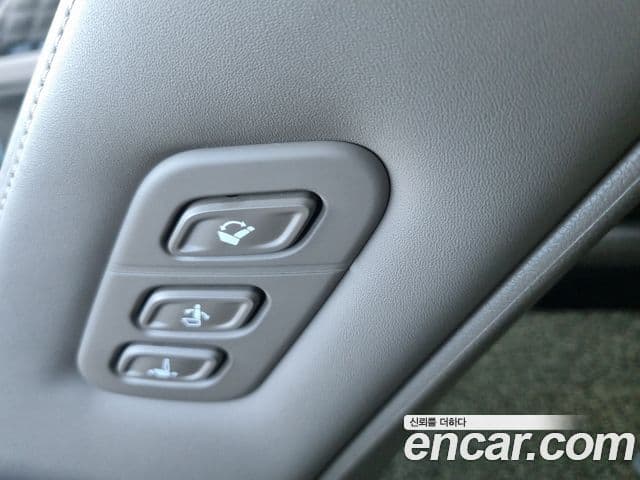 Kia K8 2021 — Şəkil 17/20