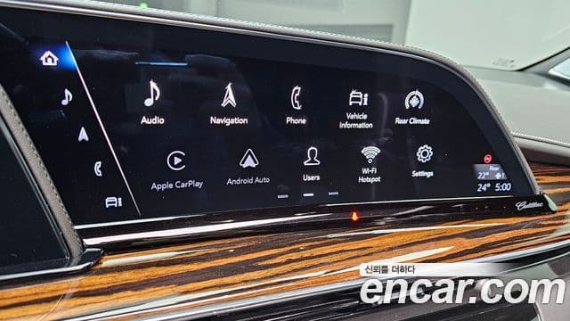 Cadillac Escalade 2022 — Photo 26/34