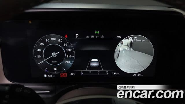 Kia Carnival 2023 — Фото 8/20
