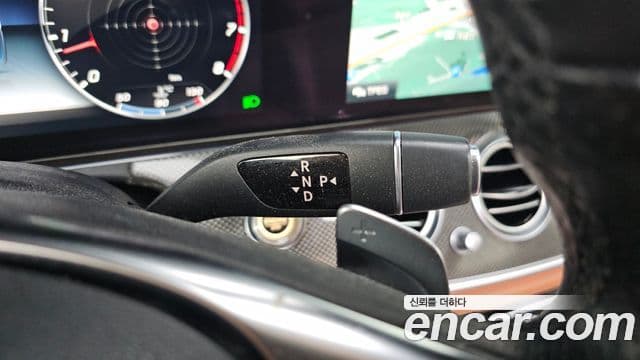 Mercedes-Benz E-Class 2018 — ფოტო 9/20