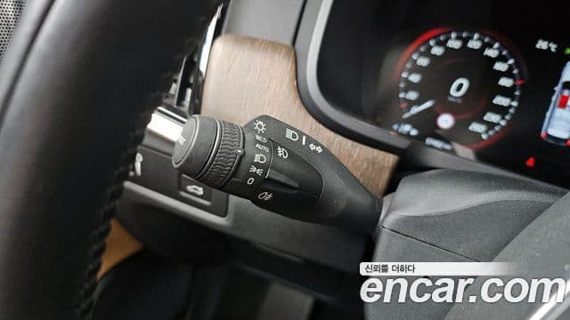 Volvo V90 Cross Country 2021 — Photo 29/34