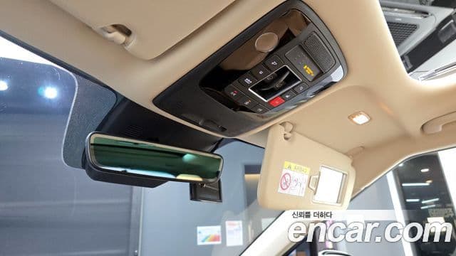 Kia Carnival 2022 — Фото 20/20