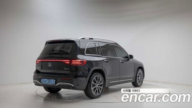 Mercedes-Benz EQB 2024 — ფოტო 1/20
