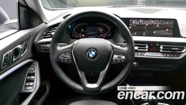 BMW 2 Series Gran Coupe 2023 — Фото 13/20