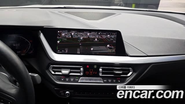 BMW 2 Series Gran Coupe 2023 — Фото 14/20