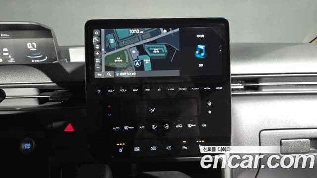 Hyundai Staria 2024 — фото 14 из 20