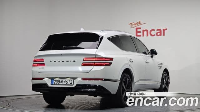 Genesis GV80 2020 — ფოტო 15/20