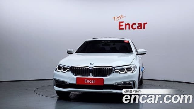 BMW 5 Series 2018 — Şəkil 3/20