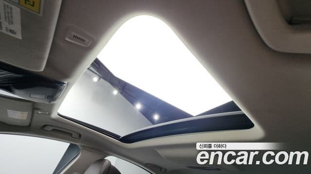 BMW 5 Series 2018 — Şəkil 18/20