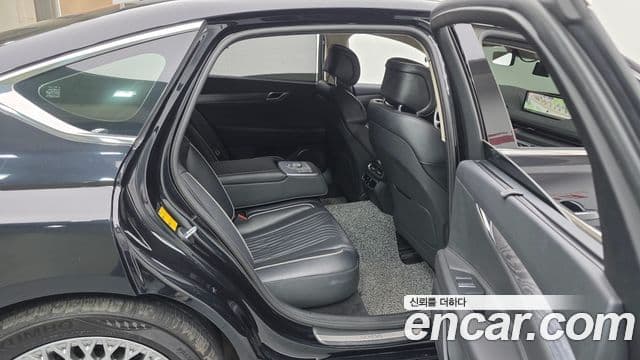 Genesis Electrified G80 2020 — ფოტო 11/20