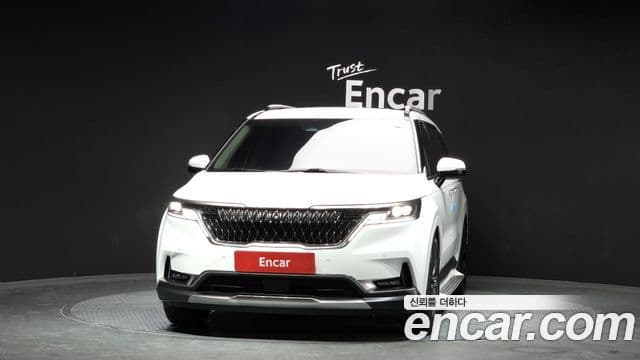 Kia Carnival 2022 — ფოტო 3/20
